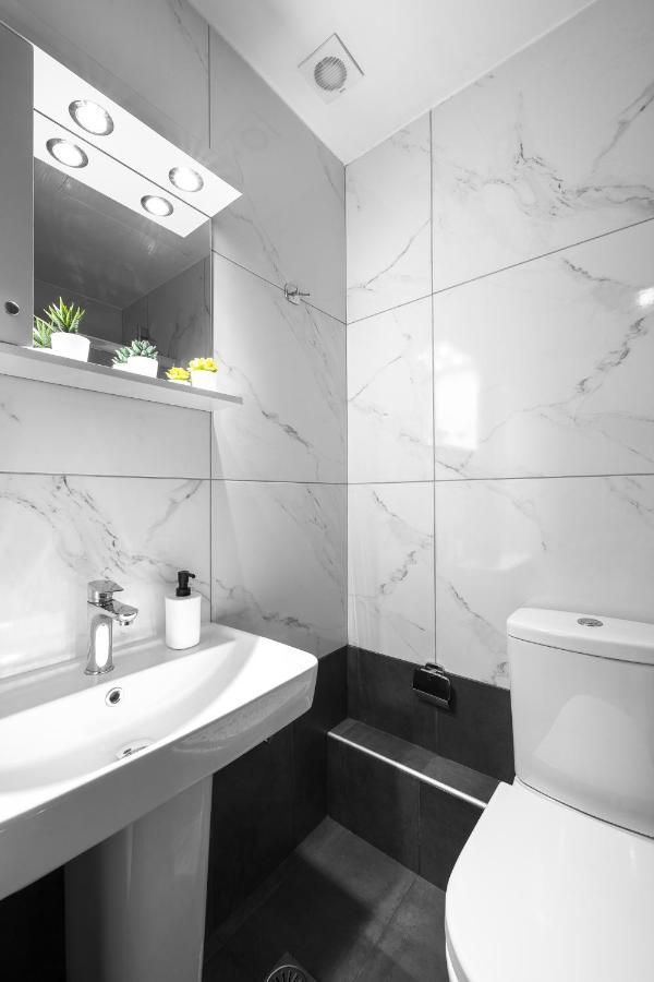 Breez Apartments, The Luxury Suites Salonicco Esterno foto